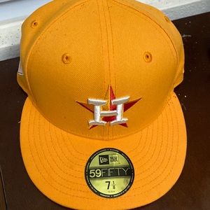 🔥HOUSTON ASTROS MLB NEW ERA FITTET HAT🔥